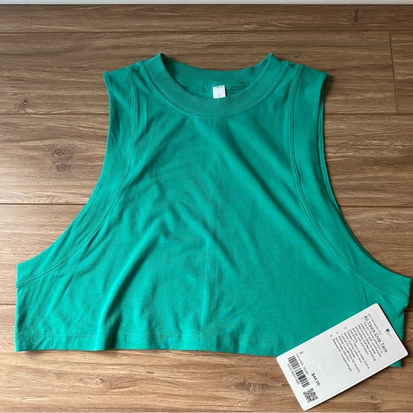 Lululemon Crop Top and Legging Matching Set - Picture 3 of 4